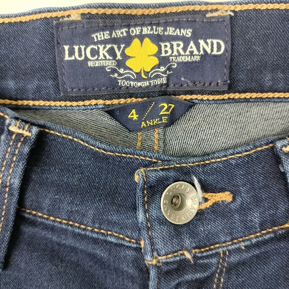 Lucky Brand Sophia Boot Cut Ankle Dark Wash Jeans Sz. 4/27 - Picture 6 of 13